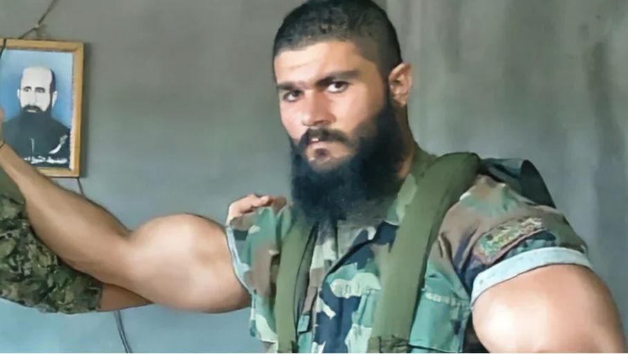 مقداد فتيحة سفاح الساحل السوري وقائد مليشيا "درع الساحل"