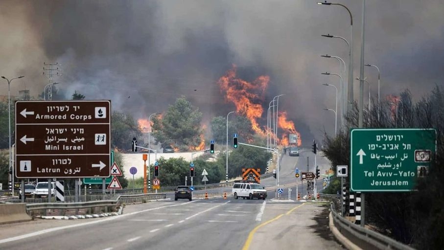 إعلام عبري يفند اتهامات نتنياهو للفلسطينيين بالمسؤولية عن الحرائق