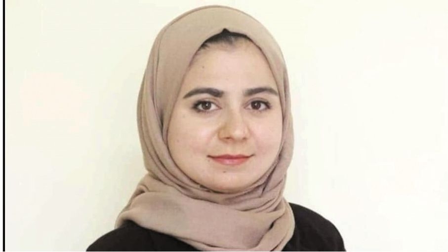 هدى مخاترة تفوز بلقب شاعر جامعة اليرموك عن قصيدتها "الكرسي"