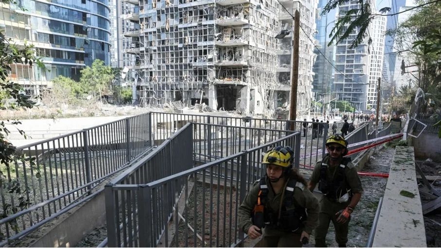 إعلام عبري: نفتقر لإستراتيجية الخروج وإيران تجيد التصويب