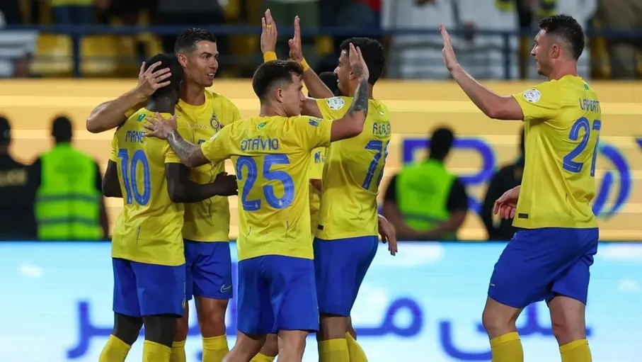 النصر السعودي يخطط لصفقة تبادلية مع ميلان
