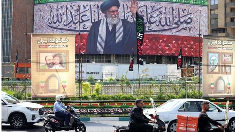 رويترز: الانفجار في مبنى سكني قرب مدينة قم ليس نتيجة هجوم إسرائيلي