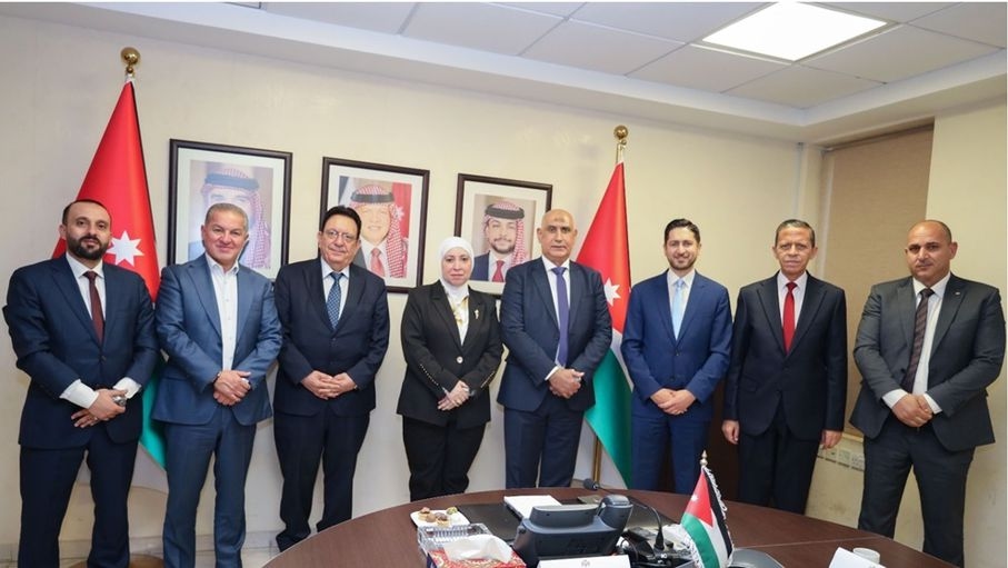 وزيرة النقل تبحث تعزيز التعاون العربي في مجال النقل البري