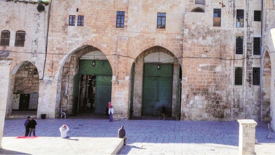 الاحتلال يستولي على عقارات فلسطينية في "باب السلسلة" بالقدس المحتلة