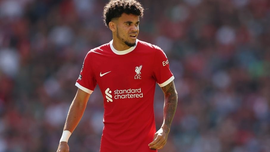 ليفربول يرفض عرض بايرن ميونيخ لضم لويس دياز