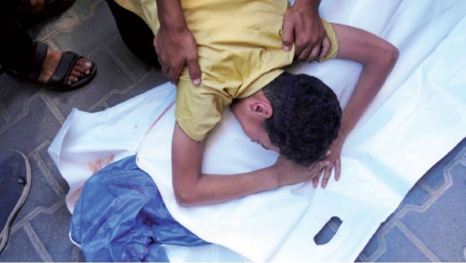 عندما يُقتل 17.000 طفل في غزة، لا يمكن اعتبار مصرعهم مجرد "خطأ"