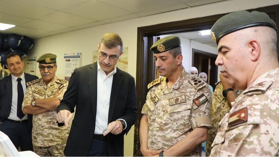 "الخدمات الطبية": إدخال أجهزة مراقبة متقدمة بدائرة النسائية والتوليد