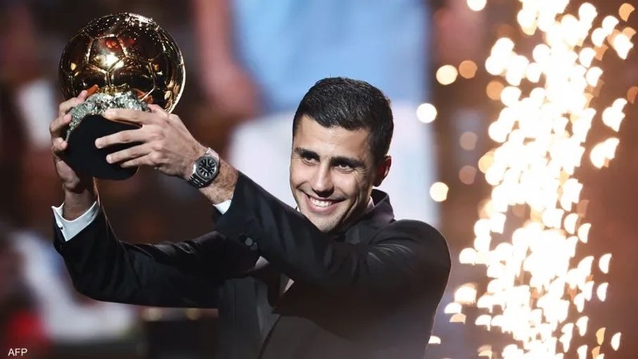 عرض جنوني من ريال مدريد لضم رودري ورد سريع من مان سيتي
