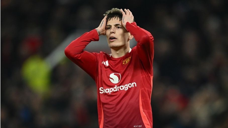 ليفربول يتلقى صدمة بشأن إيزاك.. وجارناتشو يريد الانضمام إلى تشيلسي