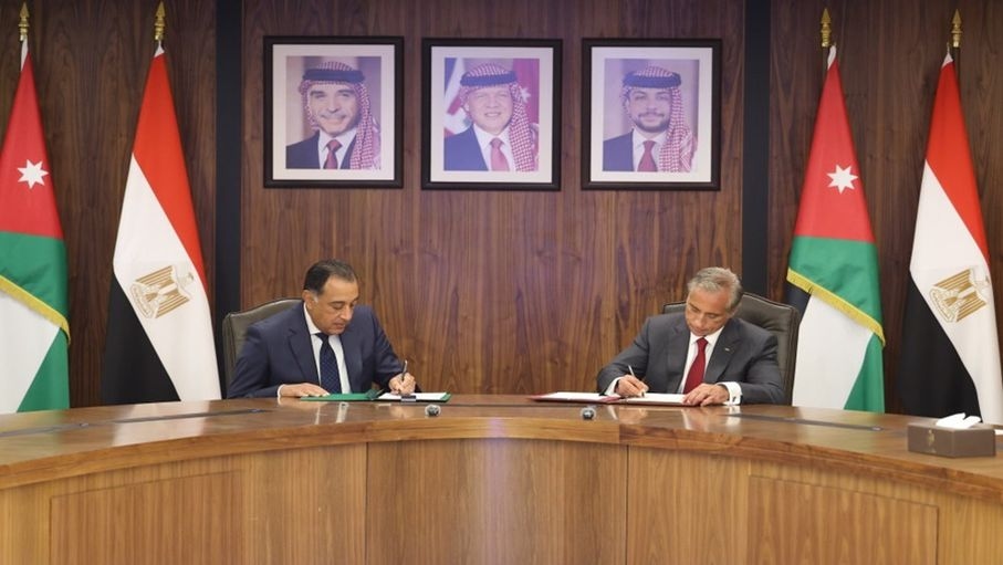 الأردن ومصر يوقعان 9 اتفاقيات من ضمنها الربط الكهربائي