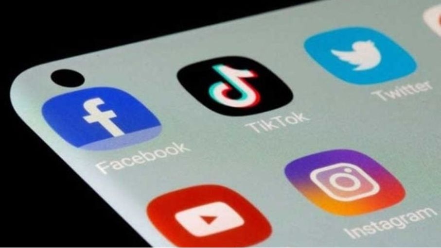 القبض على صانعتي محتوى لنشرهما مقاطع فيديو خادشة للحياء في مصر