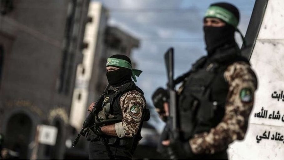 أمن المقاومة يكشف تفاصيل 'المتخابرة المتسولة.. جندتها "إسرائيل" في مركز للمساعدات بغزة