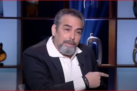 أحمد عبدالعزيز يكشف سبب اعتزال جيهان نصر