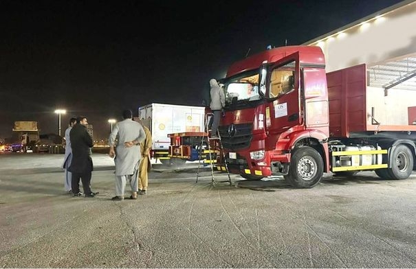 سائقو شاحنات أردنيون يروون قصصهم بالسعودية.. ويكشفون...