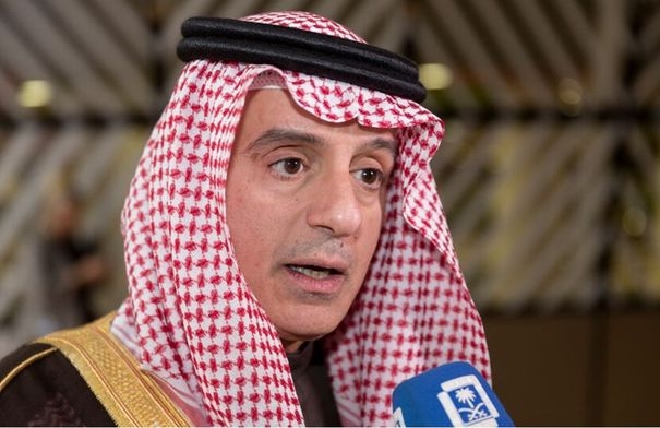 عادل الجبير يثير تفاعلا بما قاله عن طبق "الكبسة" (فيديو)