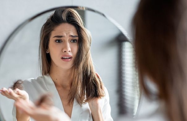احذروا.. مشروبات شائعة قد تسبب تساقط الشعر وزيادة القلق