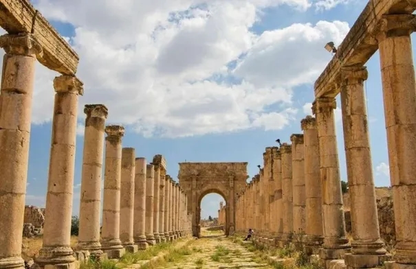 محاضرة في جرش حول التمكين السياسي للشباب