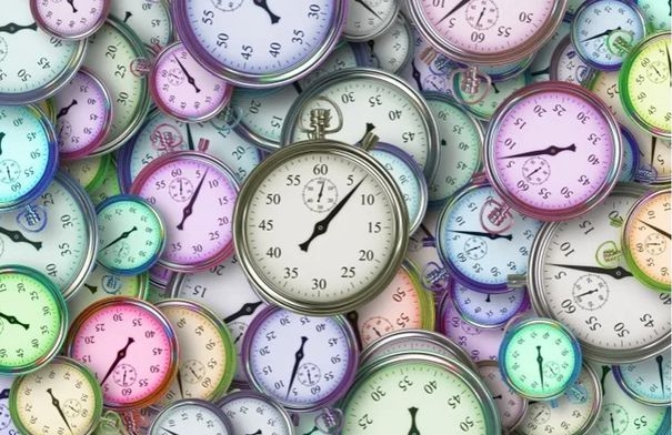 لماذا يعجز الذكاء الاصطناعي عن معرفة الوقت؟