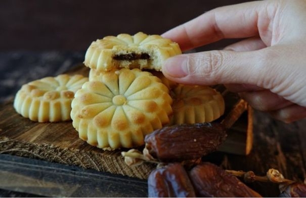 العيد على الأبواب! اكتشفي سر عجينة المعمول الطري لتحصلي...