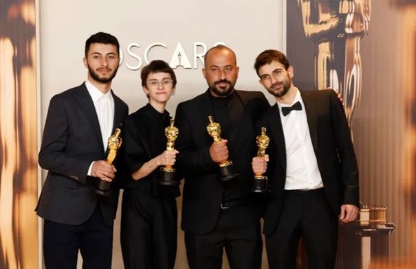 إسرائيل تطلق سراح مخرج فلسطيني حائز جائزة أوسكار
