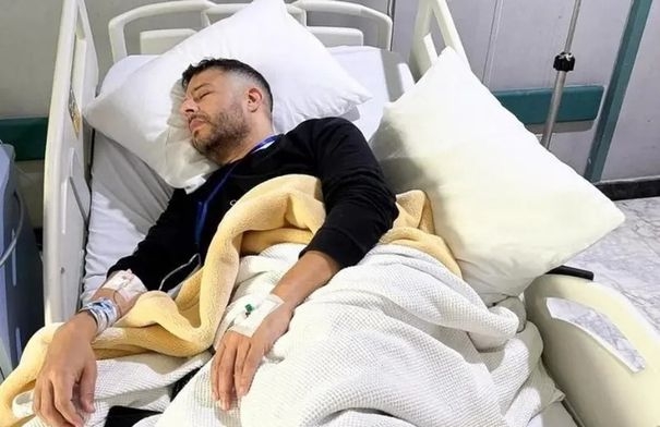 تطورات الحالة الصحية لمحمد حماقي بعد خضوعه لجراحة عاجلة