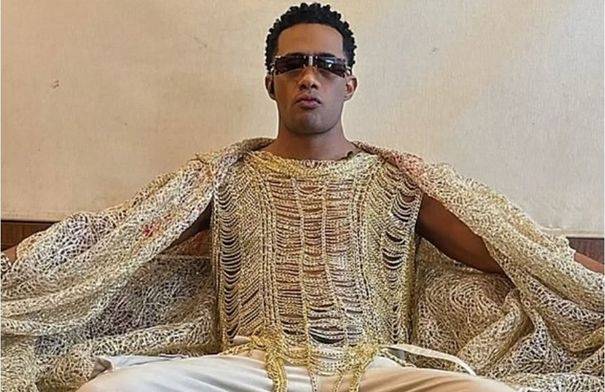 تعرّض لهجوم كبيرٍ... محمد رمضان بإطلالة أثارت غضب...