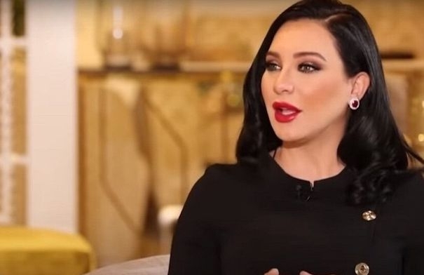 سلاف فواخرجي تفجر مفاجأة عن زواجها من بشار الأسد