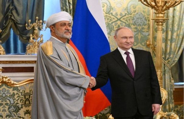 بوتين بحث الملف النووي الإيراني مع سلطان عُمان