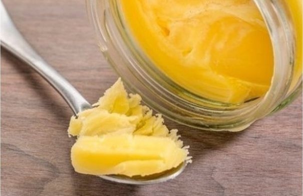 ماذا يحدث للجسم عند تناول السمن يوميا ؟