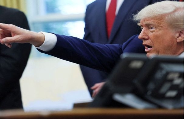 ترامب: سأتحدث إلى بوتين وزيلينسكي الاثنين