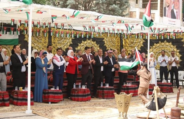 الحجازي الأردني يحتفل بعيد الاستقلال