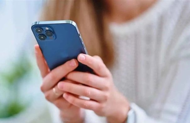 لا تجد مساحة تخزين على آيفون؟ 10 تطبيقات مثبتة مسبقا...