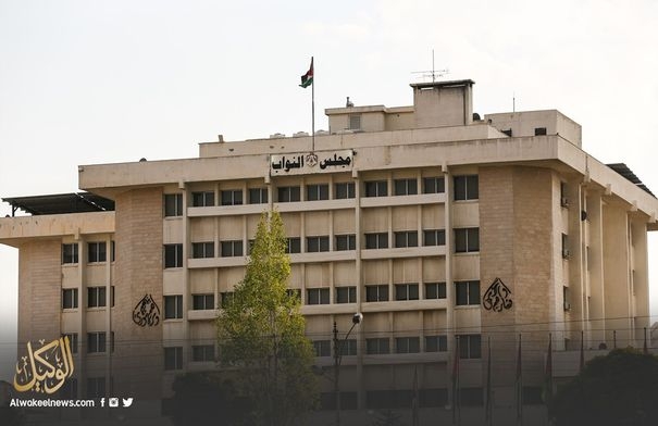 لجنة الشباب النيابية تبحث جاهزية منتخب كرة القدم للمرحلة...