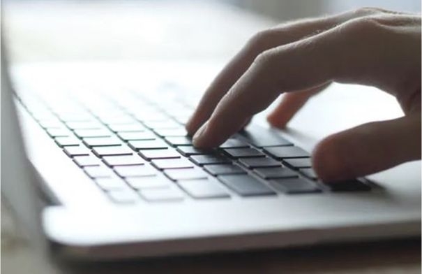 ميزة خفية في ويندوز: إعادة التشغيل الطارئة بخطوة سرية لا...