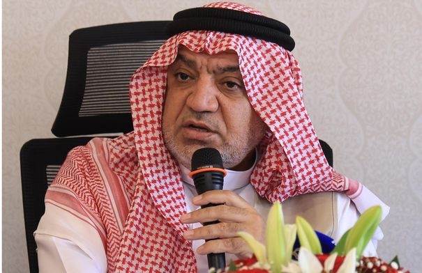 وزير الأوقاف يكرم اعضاء البعثتين الصحية والإعلامية