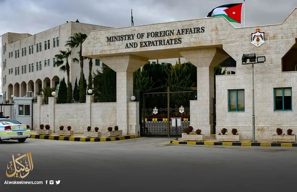 الخارجية توضح حول تأشيرات المرور بالسعودية للأردنيين...