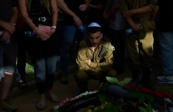 غادر غزة مؤخرا.. انتحار جندي إسرائيلي في قاعدة سدي يمان