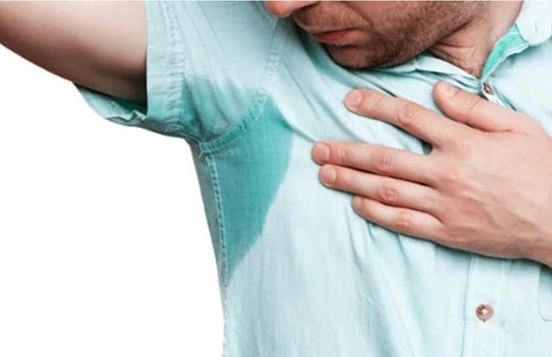 هل تتعرق كثيراً ؟ إليك 10 نصائح تقلل الإحراج وتحمي صحتك
