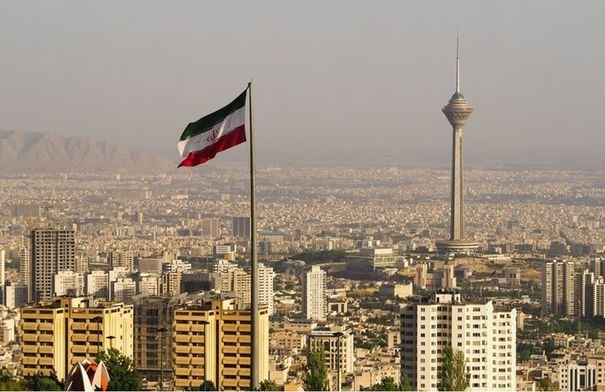 بزشكيان: طهران تواجه أزمة خطيرة
