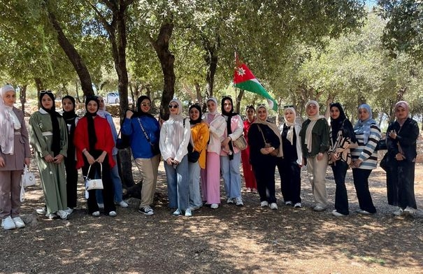أنشطة شبابية وبرامج تدريبية وتوعوية متنوعة في المحافظات
