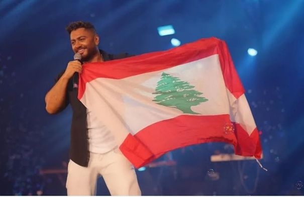 جدل واسع في بيروت بسبب حفل تامر حسني.. ما القصة؟