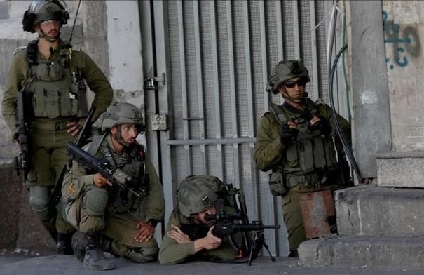 استشهاد فلسطيني واعتقال 19 بالضفة الغربية