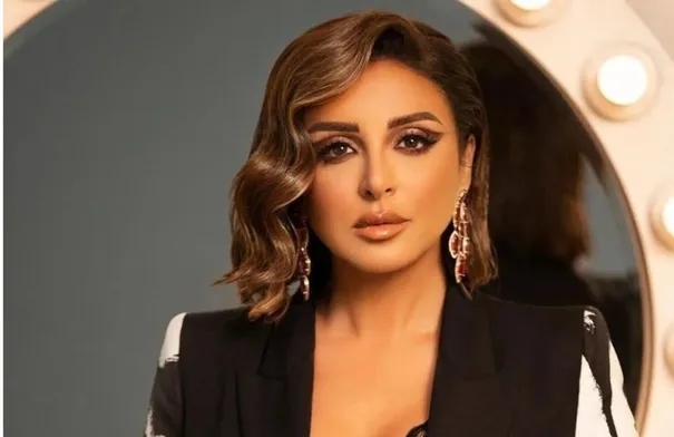 يوم مصيري.. هذا ما كشفه إعلامي شهير عن حالة أنغام الصحية