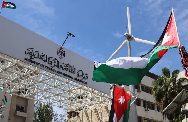 "الطاقة": ارتفاع بنزين أوكتان 95 وانخفاض أوكتان 90...