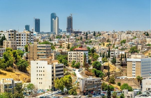 أجواء صيفية معتدلة في أغلب المناطق حتى الاثنين