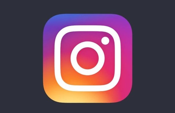 أطلق ميزة تعرض محتوى مرتبطا بالموقع.. إنستغرام يقلد سناب...