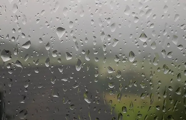 الامن يحذر من الانزلاقات بسبب الأمطار
