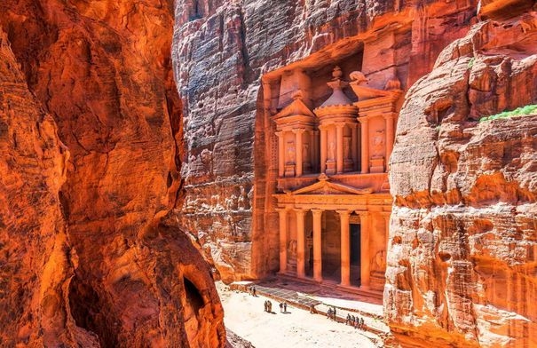 ارتفاع اعداد سياح البترا خلال نيسان بنسبة 42%