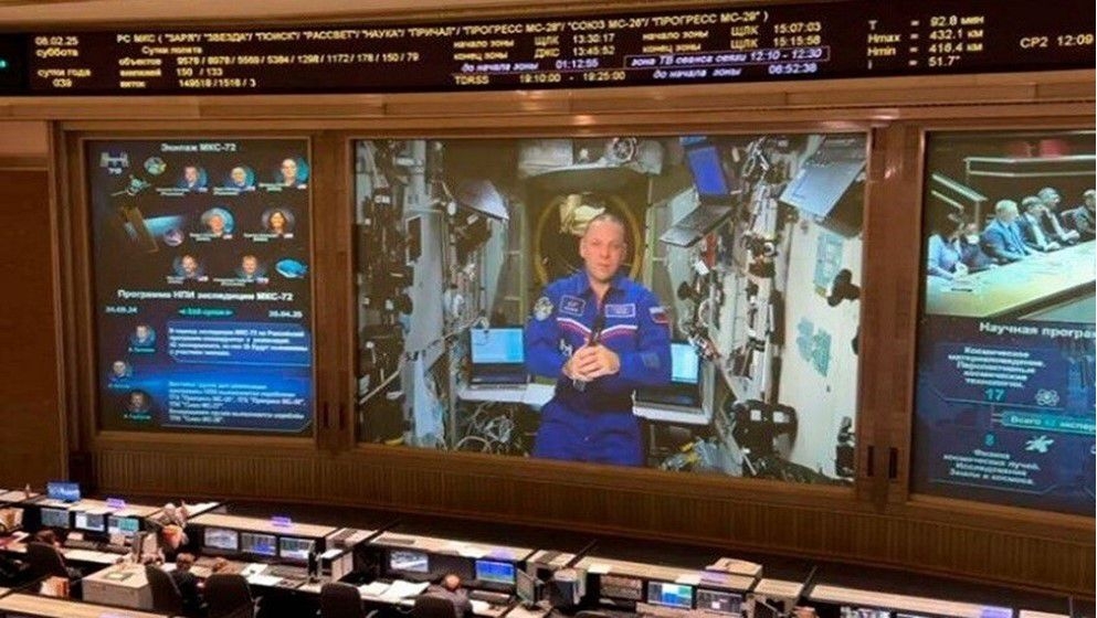 Russian cosmonaut submits master's thesis from space! - Jordan News
