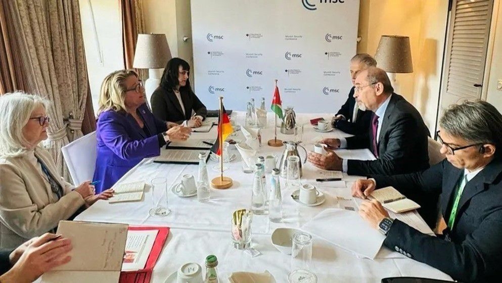 Al-Safadi Confirms Ability to Rebuild Gaza Without Displacing Its People - Jordan News